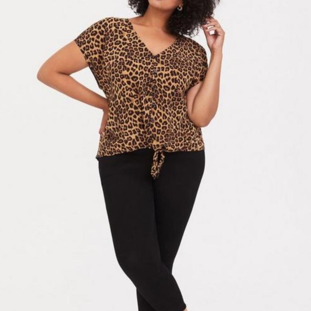 TORRID Leopard Animal Print Tie-Front Midi Top Sz 0